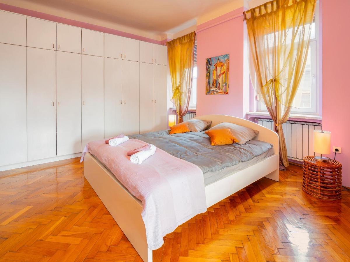 Grand Apartment In Strict Center Of Rijeka Exterior photo